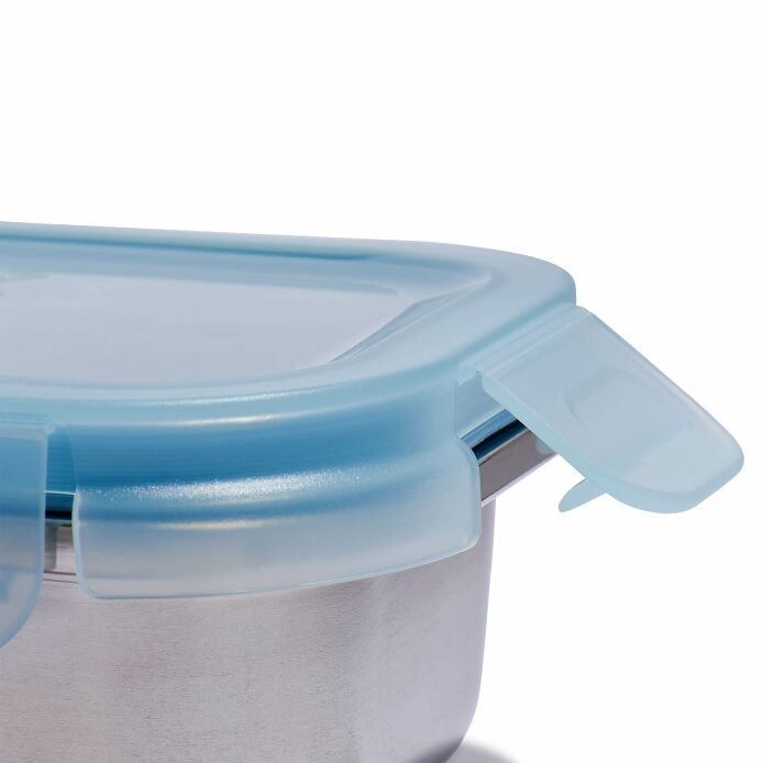 food-container-set-q0 foca417-2-cup-food-container-rain-feature_1_1.jpg
