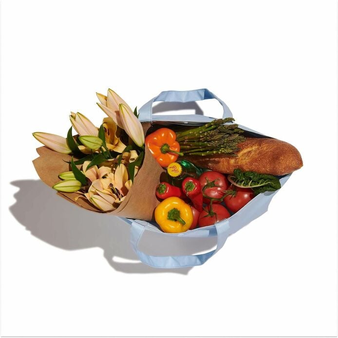 20-l-tag-along-tote-o9 group_98_1.jpg