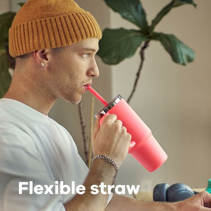 hydration-handledtm-bundle-q9 hf_s26_ttpscc_apdp_06.jpg
