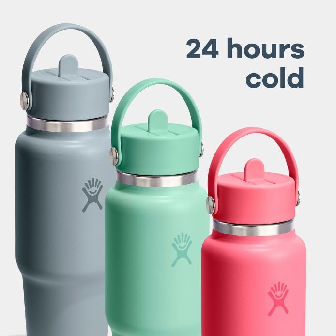 32-oz-travel-bottle-with-flex-straw-cap-j2 hf_s26_wtcfs_apdp_04_8.jpg