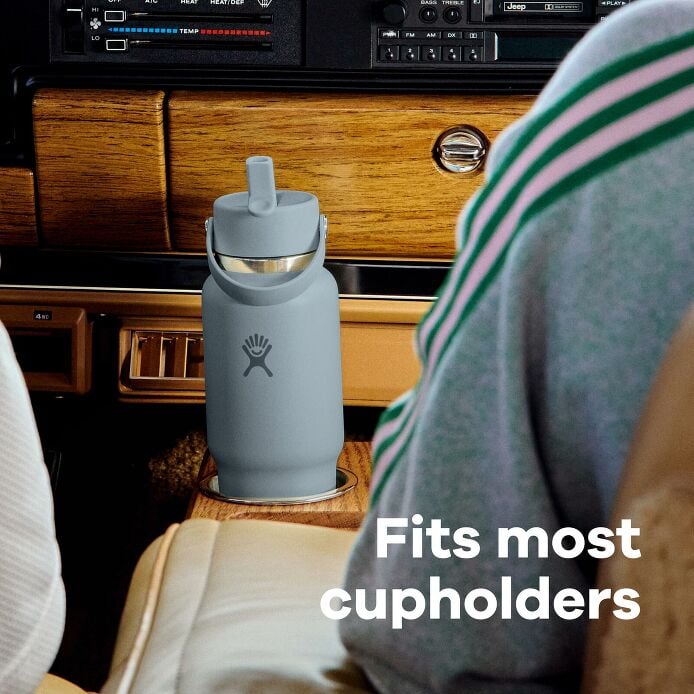 32-oz-travel-bottle-with-flex-straw-cap-j2 hf_s26_wtcfs_apdp_06_8.jpg