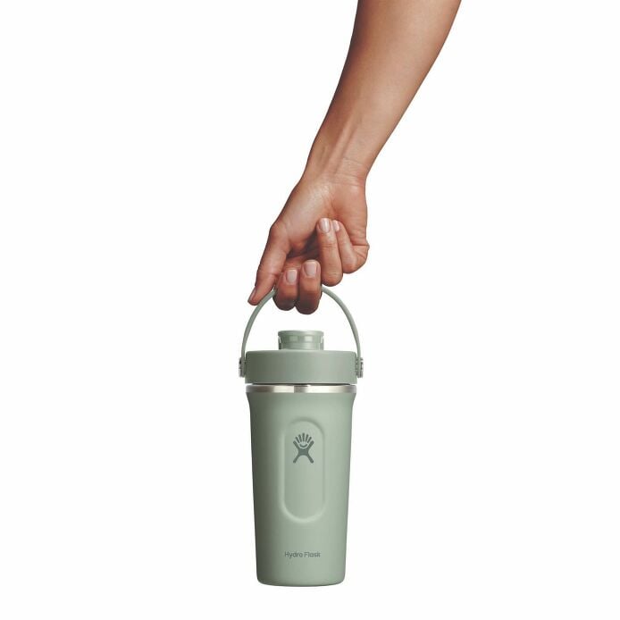 gym-bundle-g1 mxcc24374_24ozinsulatedshakerbottle_agave_hb_1.jpg
