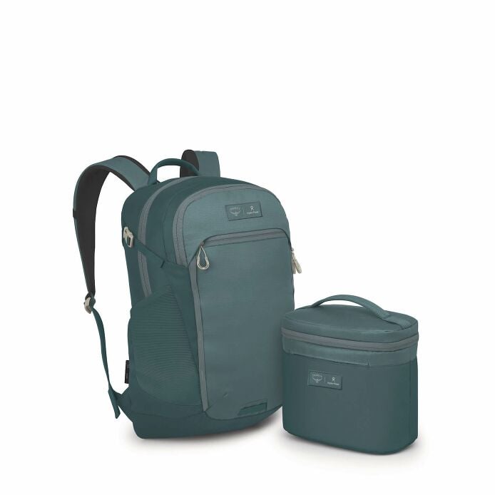 osprey-axis-x-hydro-flask-campus-essentials-bundle-z1 ospreyaxis_hydroflask5l_lunch_bag_f25_side_cascade_10007249_1_3.jpg