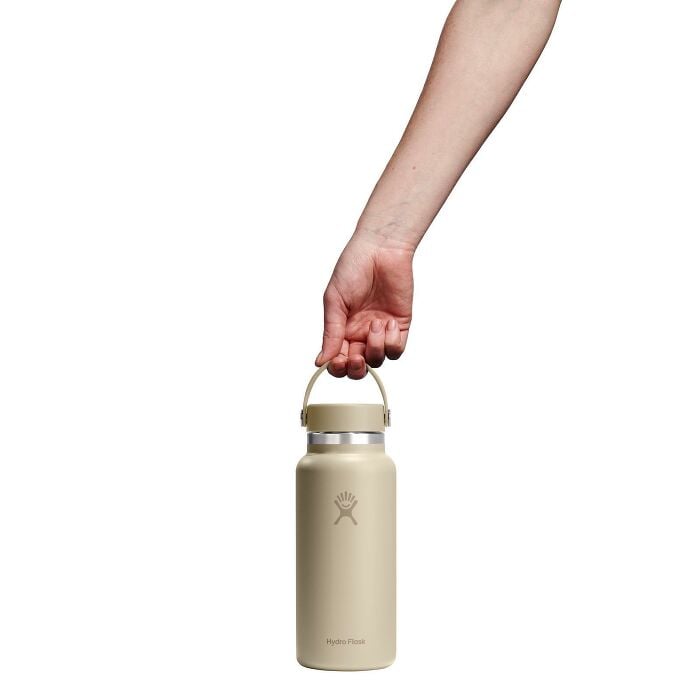 32-oz-wide-mouth-bottle-m7 w32cts114_32ozwideflexcap_oat_hb_1.jpg